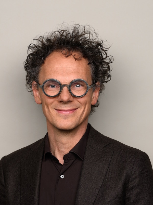 Ben van der Burg Official Bookings Speakers Academy Ben van der Burg Official Bookings Speakers Academy